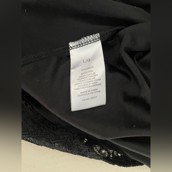 3/25 Black Lace Overlay Warehouse One Mini Dress - Picture 8 of 9